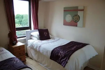 1st twin bedroom